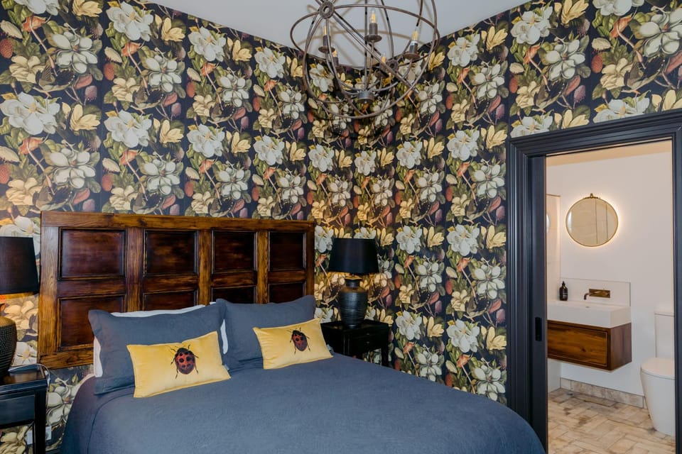 Bathroom, Bedroom