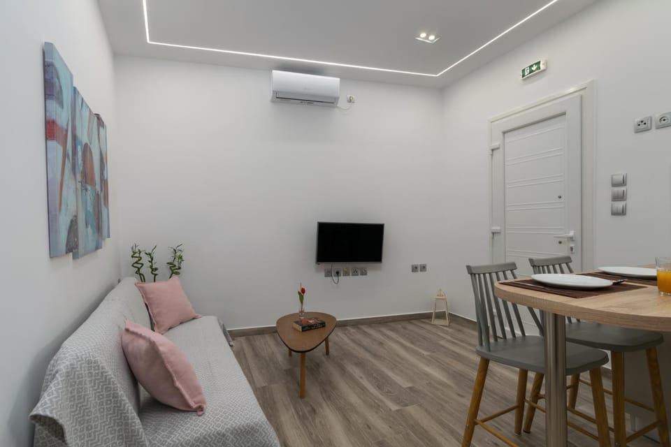 Anatoli Apartment in Milos
