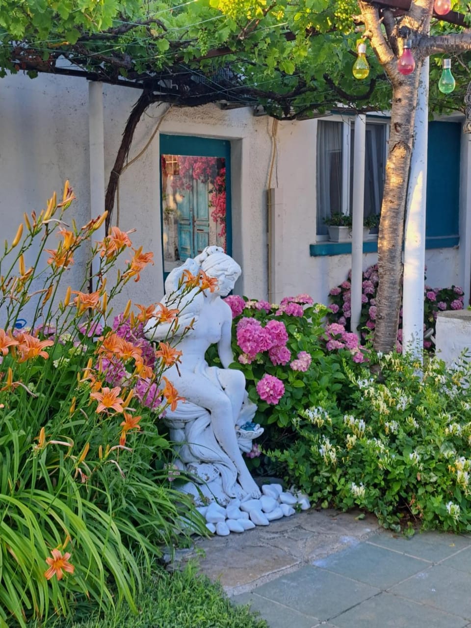 Day, Garden, Garden view