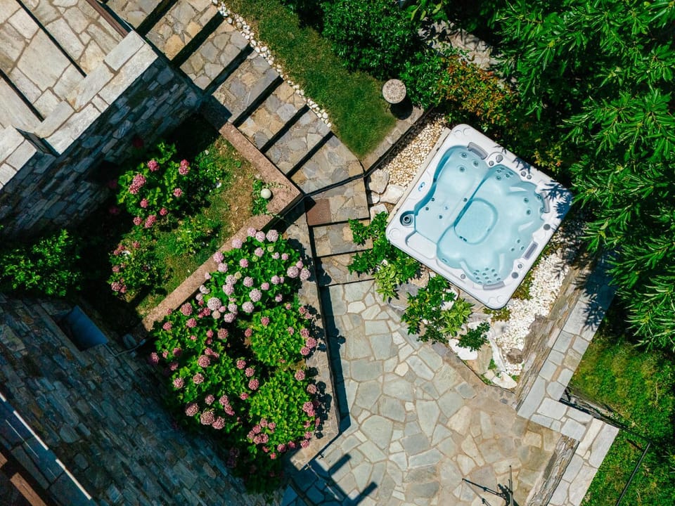 Garden, Hot Tub, Garden view, Area and facilities