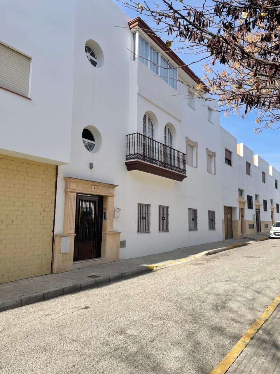 Alojamiento Saturno 1 Inn in Conil de la Frontera