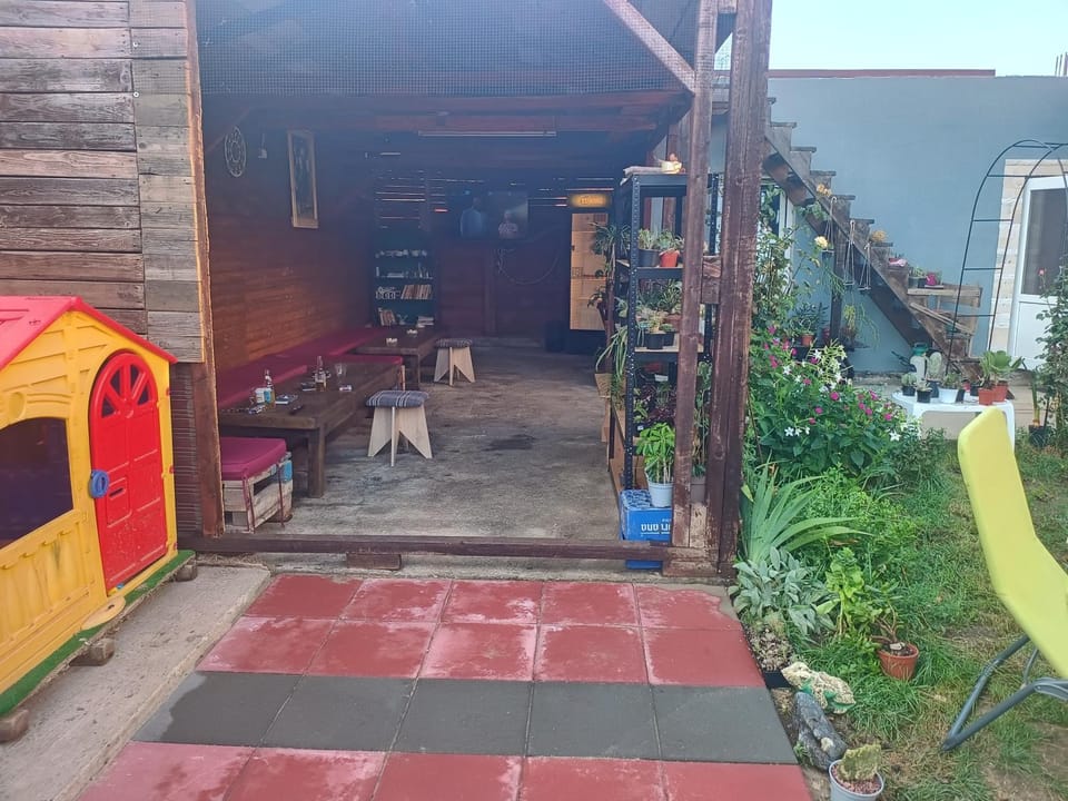 Casa KARINA Bed and Breakfast in Constanța County