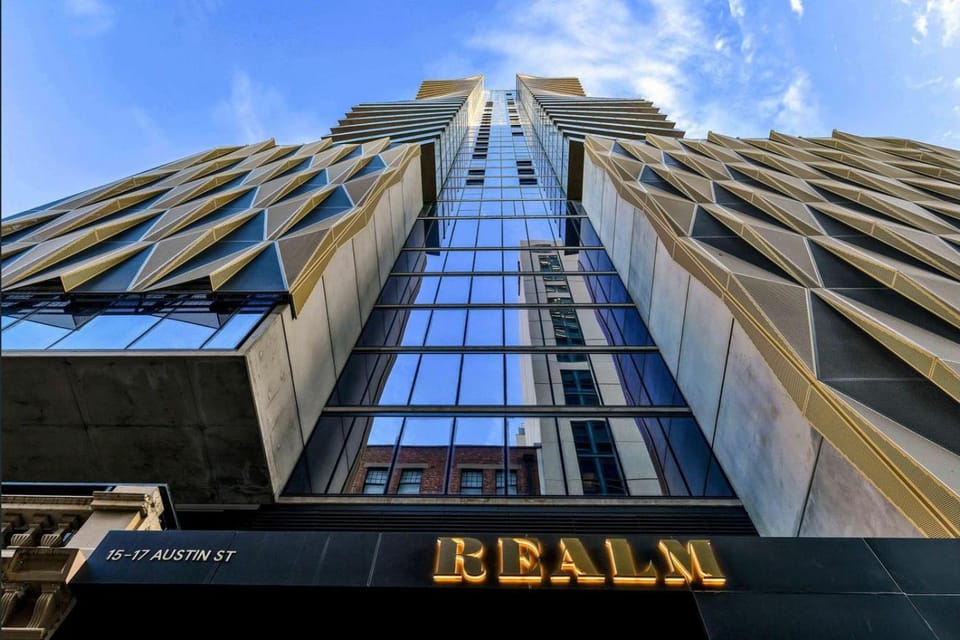Property building, Facade/entrance, Day