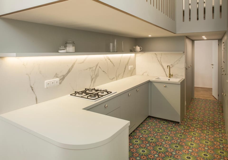 Kitchen or kitchenette
