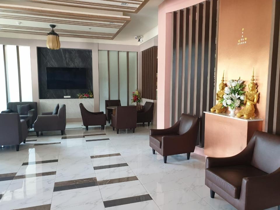 Swan Lake Hotel Sattahip Hotel in Chon Buri Changwat