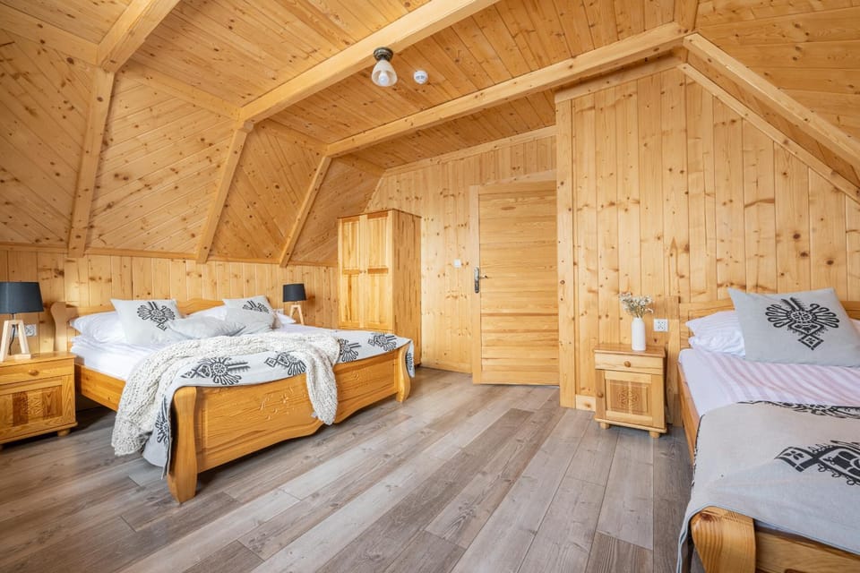Bed, Photo of the whole room, Bedroom, towels, wardrobe