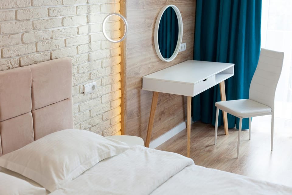 LEOGRAND Three Bedrooms VIP Apartments on Kniazia Romana 12 Apartment in Lviv