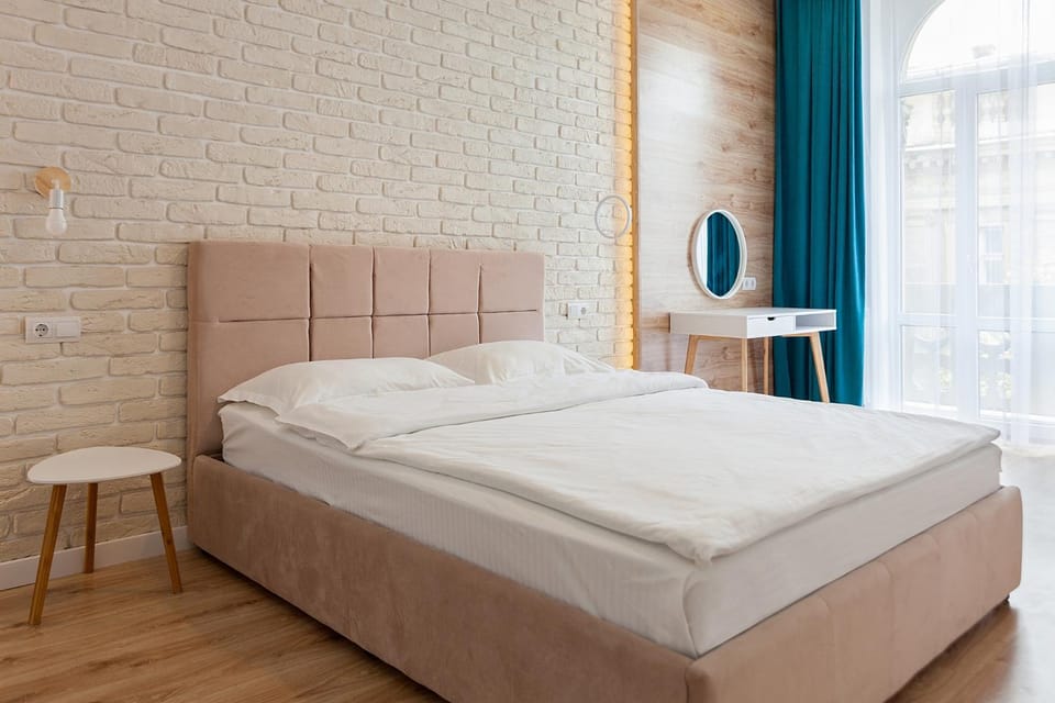 LEOGRAND Three Bedrooms VIP Apartments on Kniazia Romana 12 Apartment in Lviv
