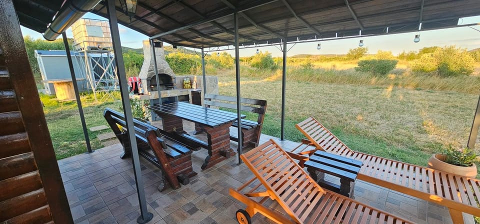 BBQ facilities, Balcony/Terrace