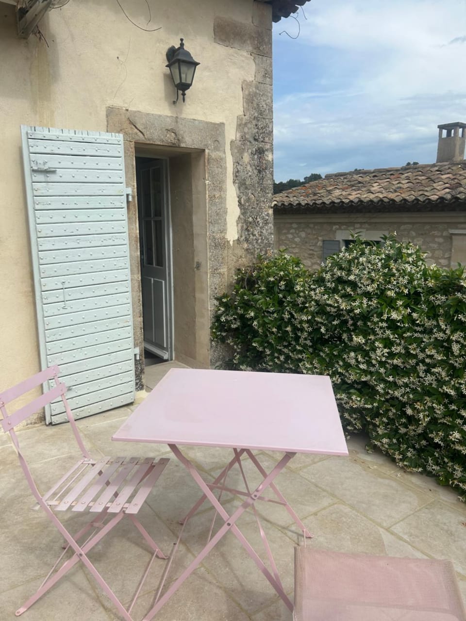 Le mas jasmins Bed and Breakfast in Lacoste