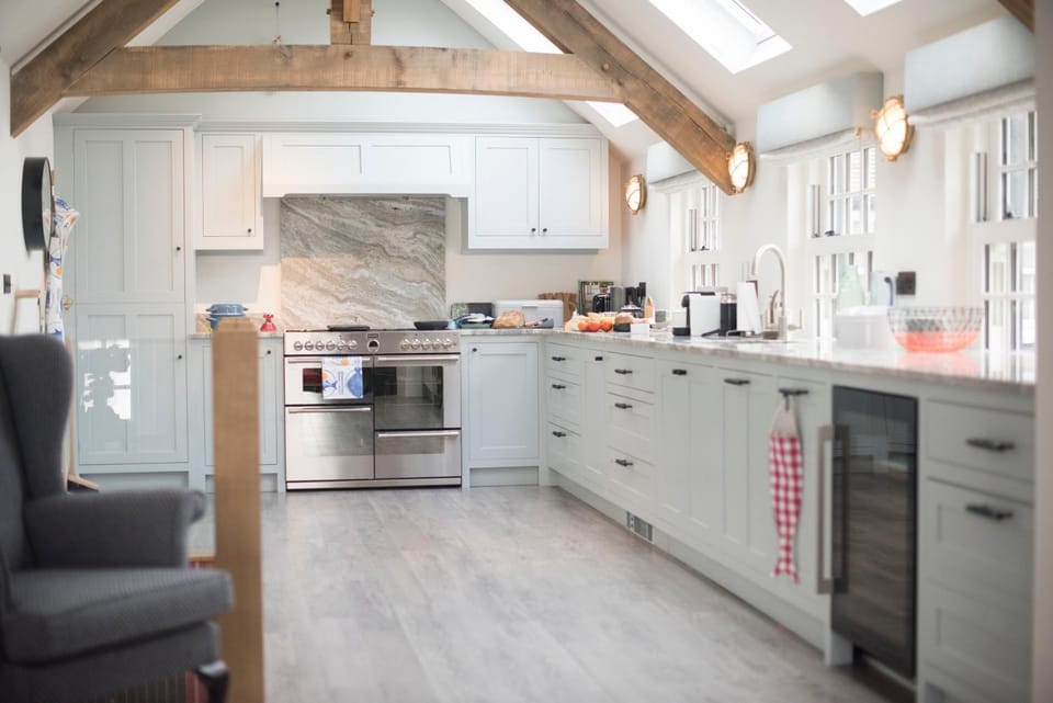 Kitchen or kitchenette, Photo of the whole room, On site
