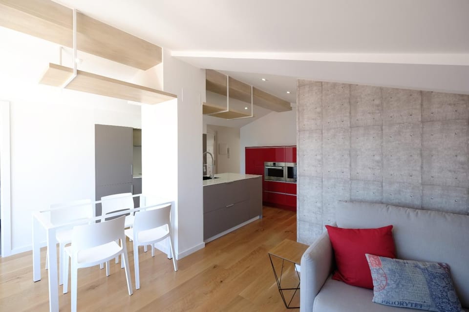 Kitchen or kitchenette, Dining area, minibar, pet friendly, stove