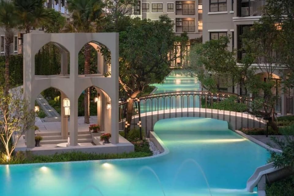 Pool view, Swimming pool
