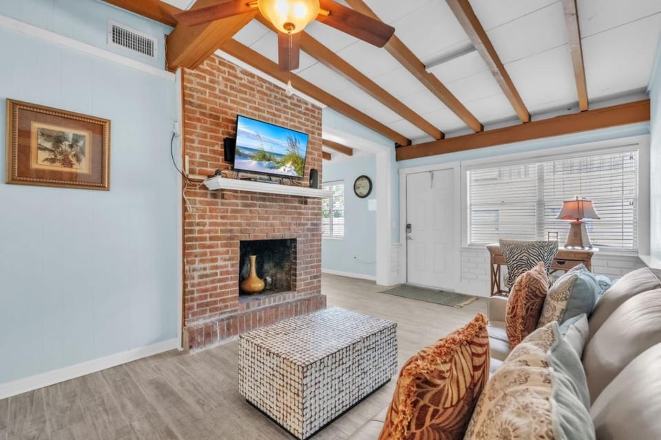 Island Gem B home Villa in Anna Maria Island