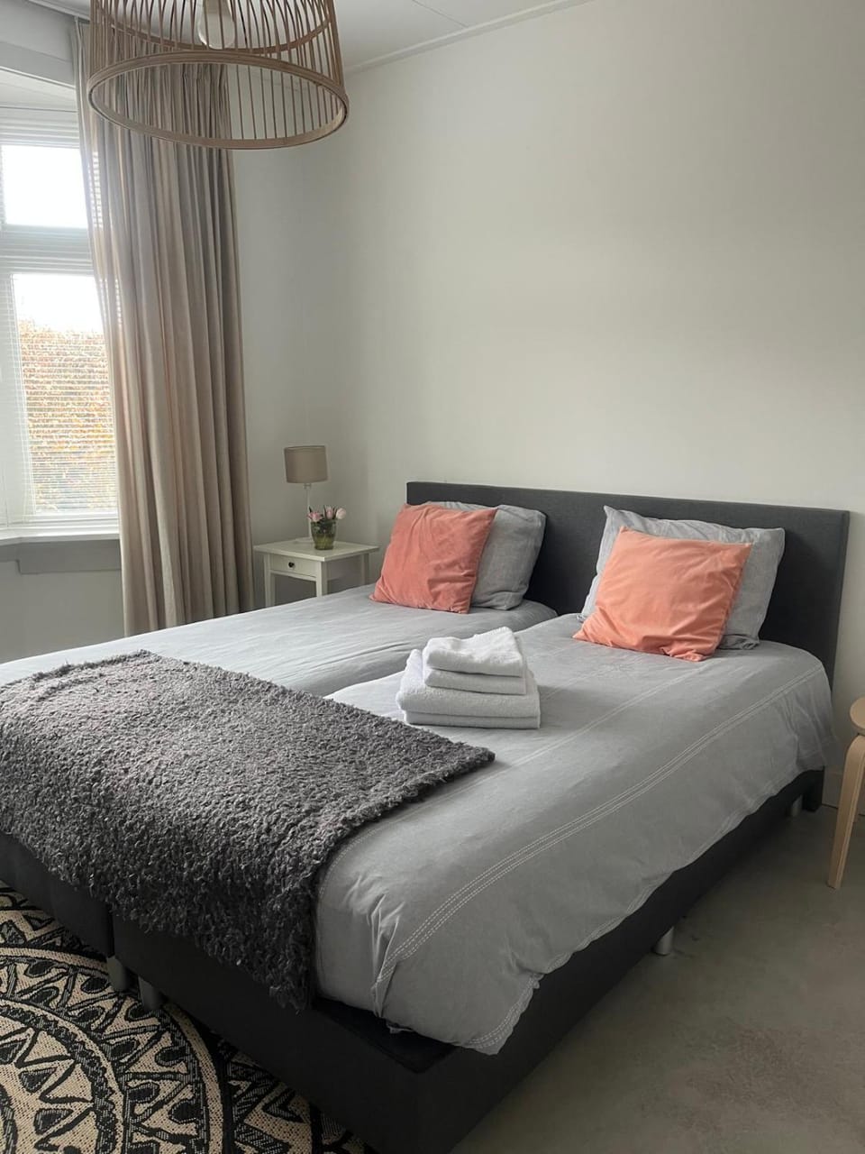 Bed, Photo of the whole room, Bedroom, towels