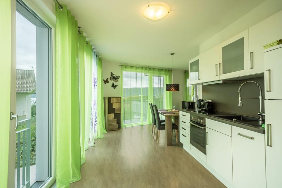 Property building, Kitchen or kitchenette, Living room