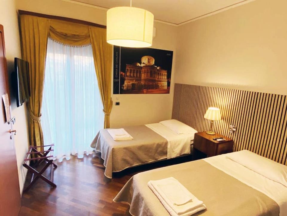 Casa Battisti Messina, Centro Città e Università Bed and Breakfast in Messina