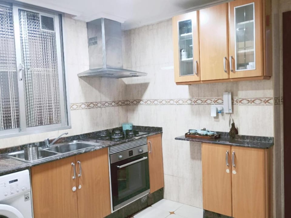 Alquiler Universidades Malvarrosa Playa Maritim Valencia Solo para familias con niños Apartment in Valencia