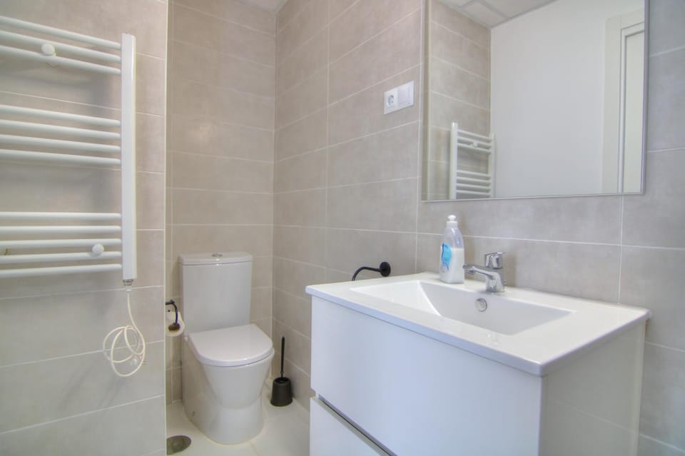 Nuevo apartamento con piscina - CALPEBEACH Apartment in Calp