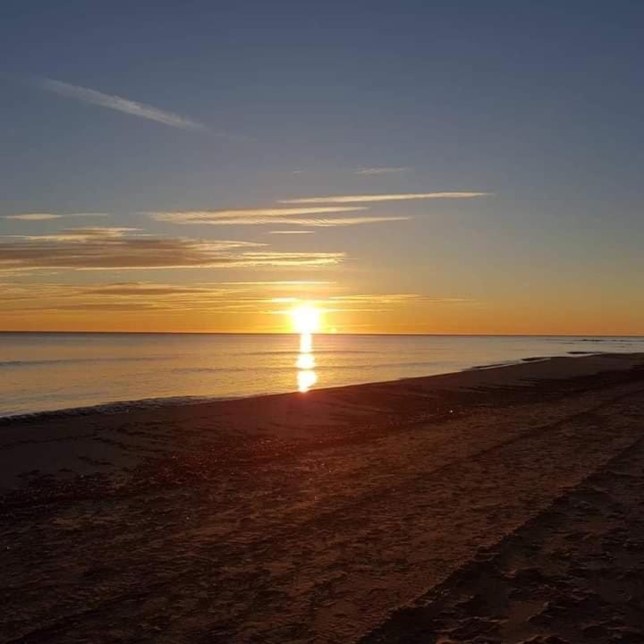 Day, Natural landscape, Beach, Sea view, Sunrise