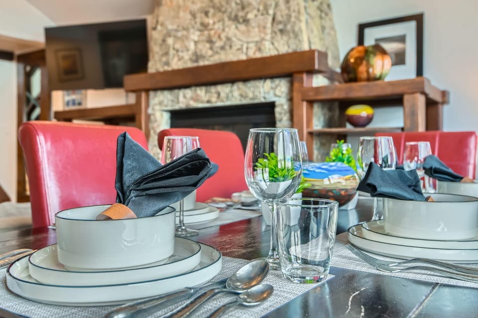 145 Woodside by SkyRun Park City House in Park City