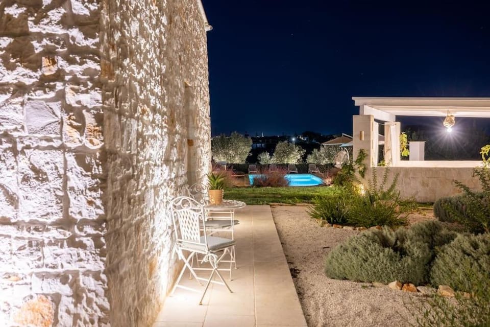 Tenuta Traghetto Villa in Province of Taranto