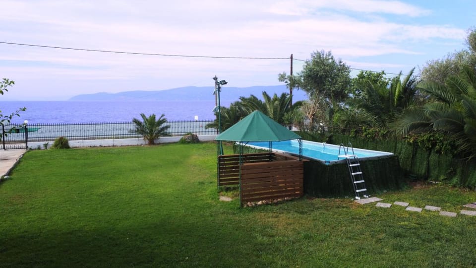 Meliades Villa Apartment in Islands