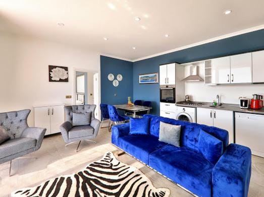Coffee/tea facilities, Living room, Seating area, Dining area, dishwasher, minibar, pet friendly, stove