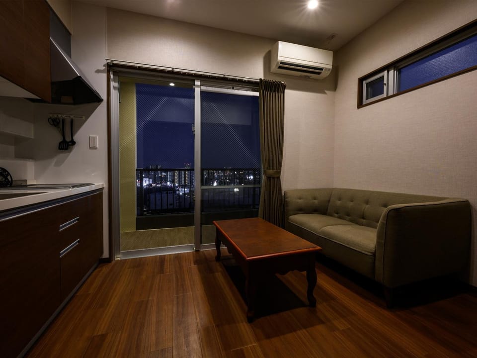 Kitchen or kitchenette, Living room, Photo of the whole room, air conditioner