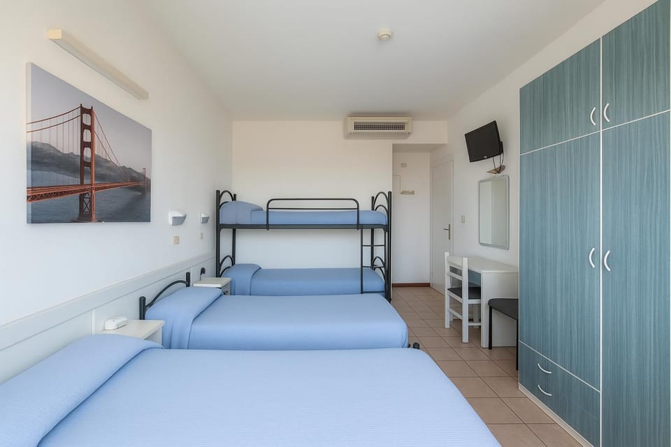 Bed, bunk bed, air conditioner