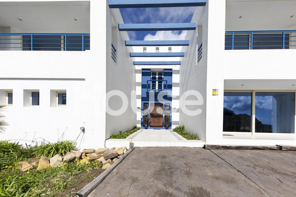 Facade/entrance, Lobby or reception