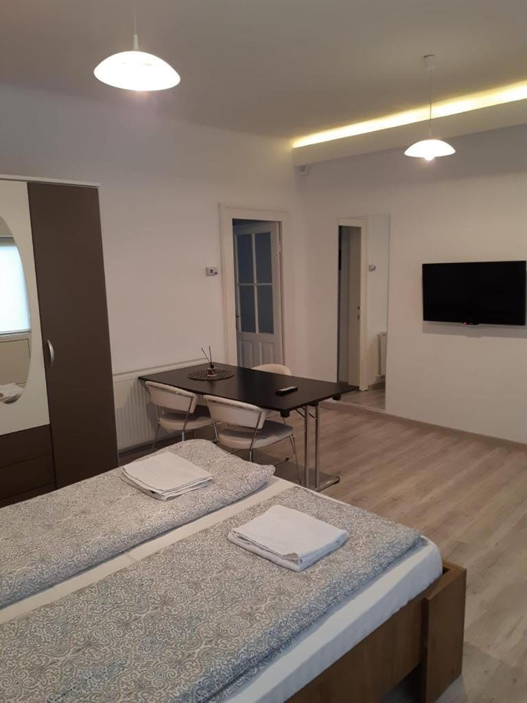 Modern Apartament Central Old Town Apartment in Brasov