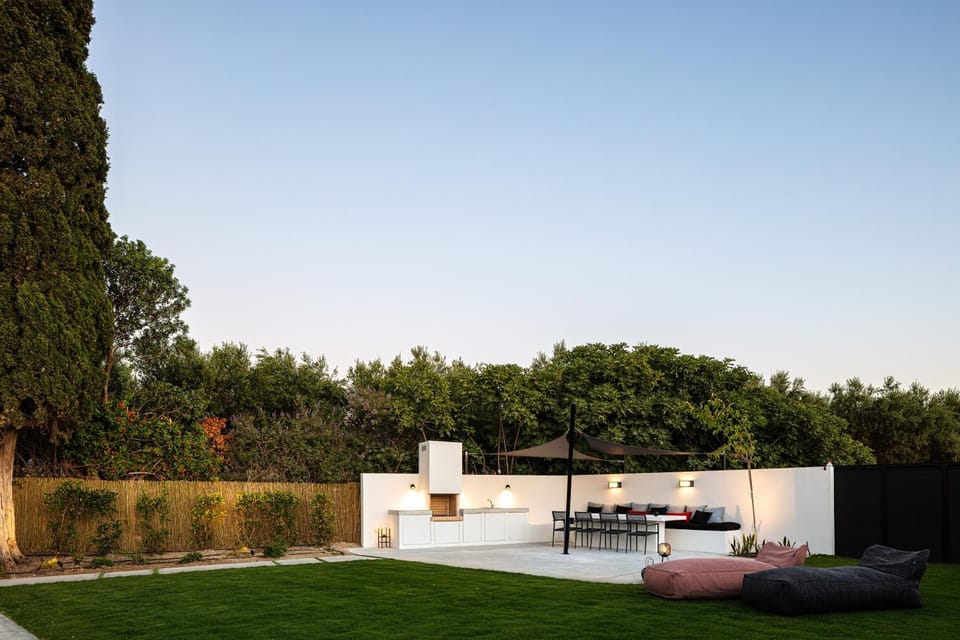 Natural landscape, BBQ facilities, Garden, Garden