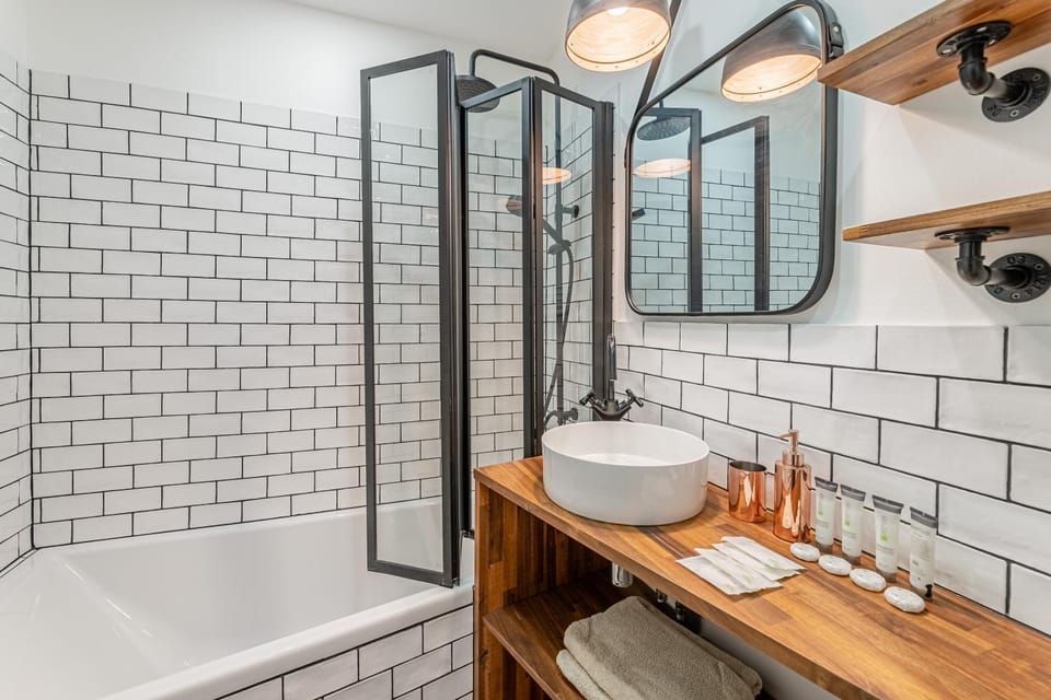 Shower, Bathroom, Bath