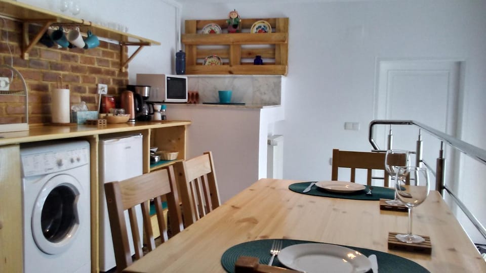 Kitchen or kitchenette, Decorative detail, Dining area, On site