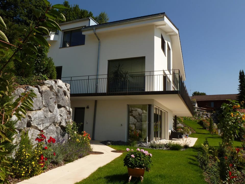 Facade/entrance, Facade/entrance