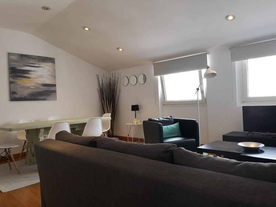 Living room, Lounge or bar