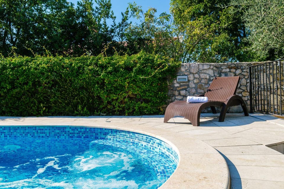 Beach, Swimming pool