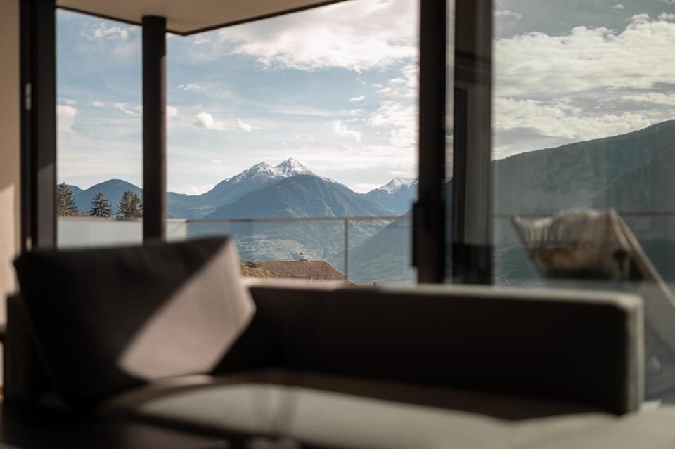 Day, Natural landscape, View (from property/room), Living room