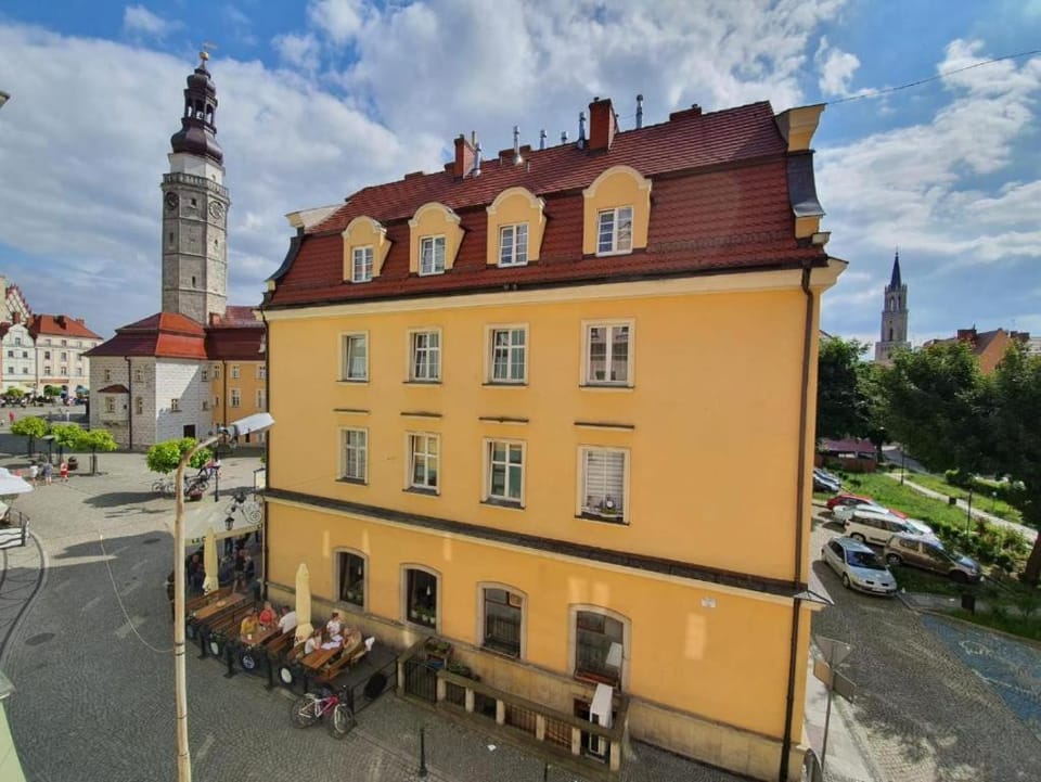 Apartament Przy Starówce - Hampton - Apartment in Old Town - Main Square, Amazing View, Top Location! Apartment in Lower Silesian Voivodeship