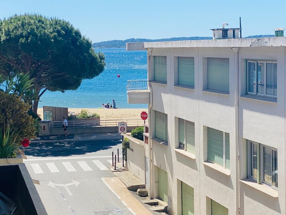 Appartement la plage Apartment in Sainte-Maxime