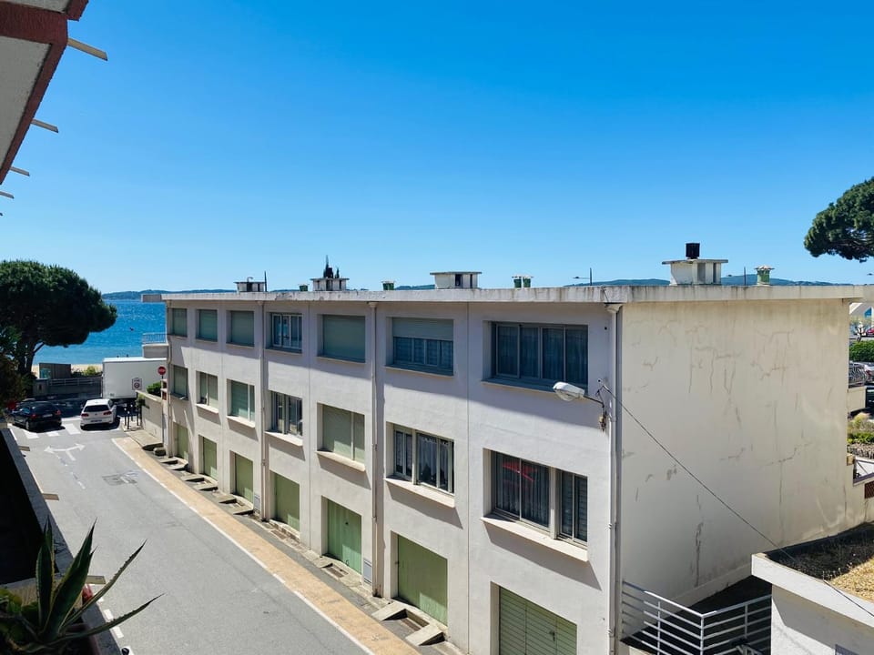 Appartement la plage Apartment in Sainte-Maxime
