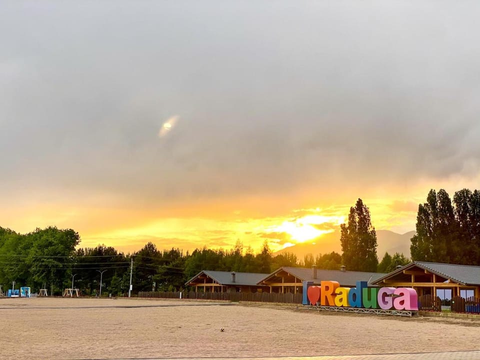 Дом в центре отдыха «Радуга» Villa in Almaty Region, Kazakhstan