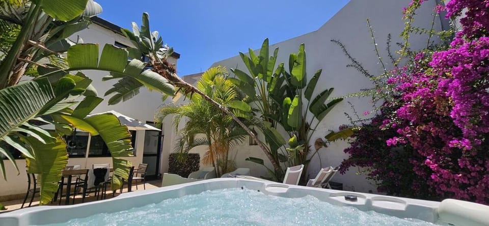 Villa Cleo, vistas de ensueño House in Abona