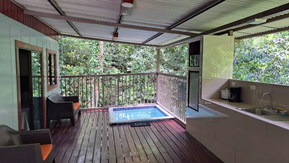 Natural landscape, Hot Tub, Living room, Pool view
