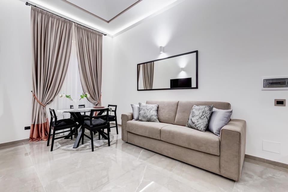 Living room, Seating area, Dining area