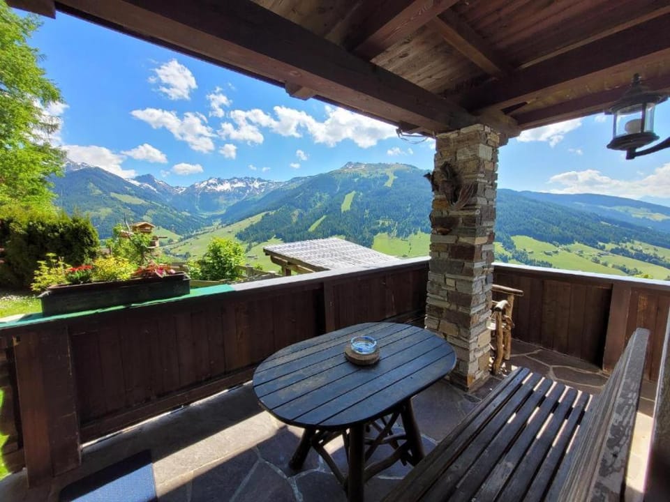 Haus Bergleiten Apartment in Alpbach