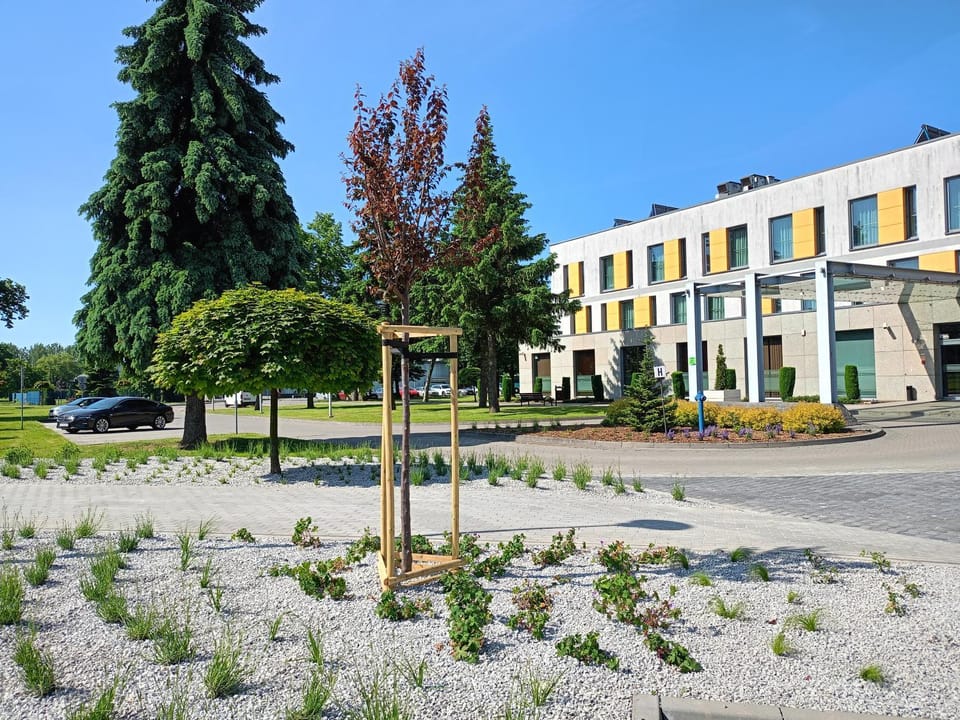Garden view, Parking