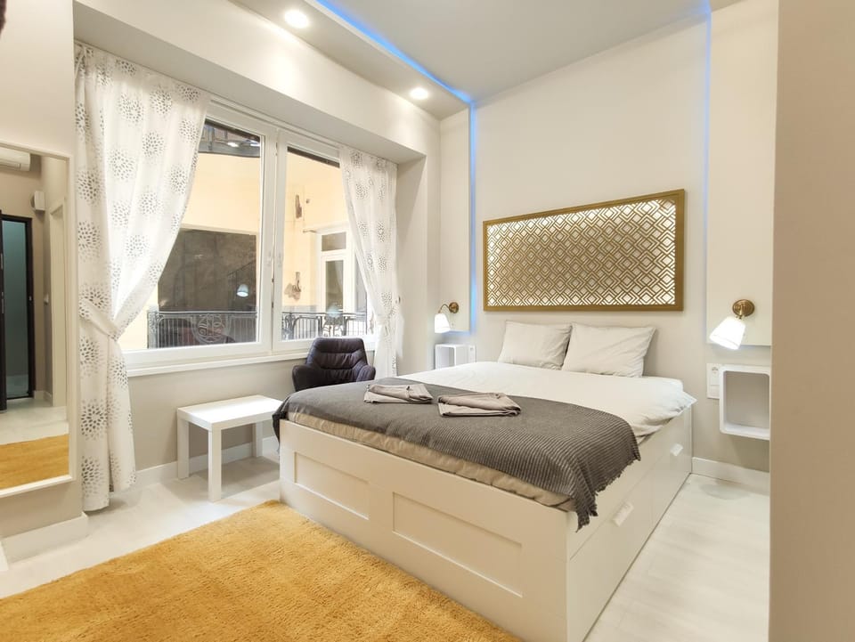 The Royals Downtown Apartment in Budapest