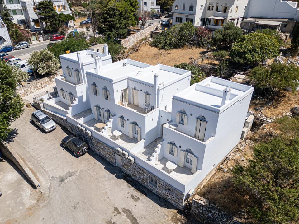 Amedi Villas Tinos House in Decentralized Administration of the Aegean